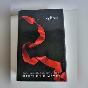 Eclipse by Stephenie Meyer - Black and Red Hardcover